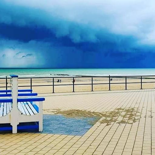 Fleuri Westende Apartment Middelkerke Bagian luar foto